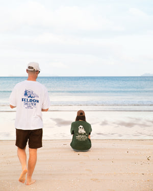 -FELDON SHELTER-<br> NO RUSH TEE<br> Feldon Shelter x Goodreads collaboration T-shirt 