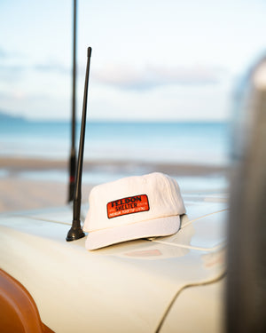 -Feldon Shelter-<br> Premium Cap White
