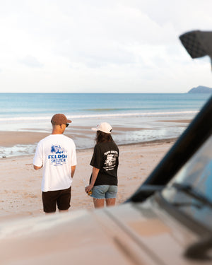 -FELDON SHELTER-<br> GOOD TIME TEE<br> Feldon Shelter x Goodreads collaboration T-shirt 